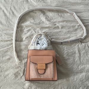 BRAND NEW COACH Bag on Blush Leather and Python Leather with Gold details